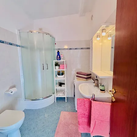 Holidays Apartamento Moneglia