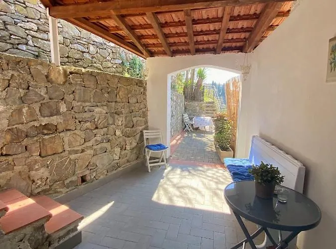 Apartman Holidays Moneglia